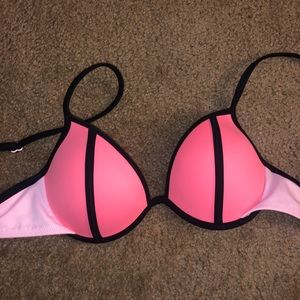 Victoria's Secret Swim - Victoria secret bathing suit top Victoria's Secret Swim - Victoria secret bathing suit top